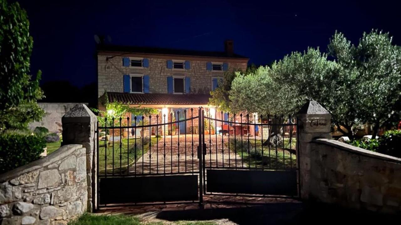 Farmhouse Cubani Бале Экстерьер фото